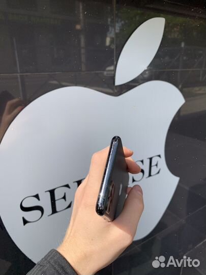 iPhone 11 Pro Max, 64 ГБ