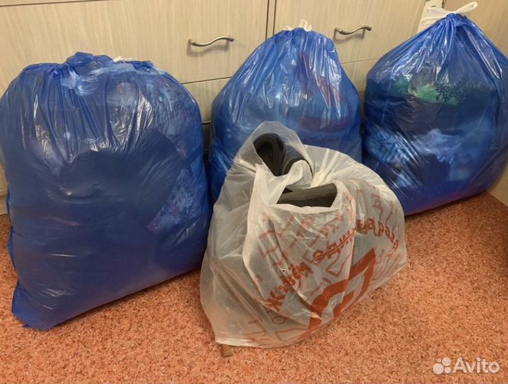 Женские вещи