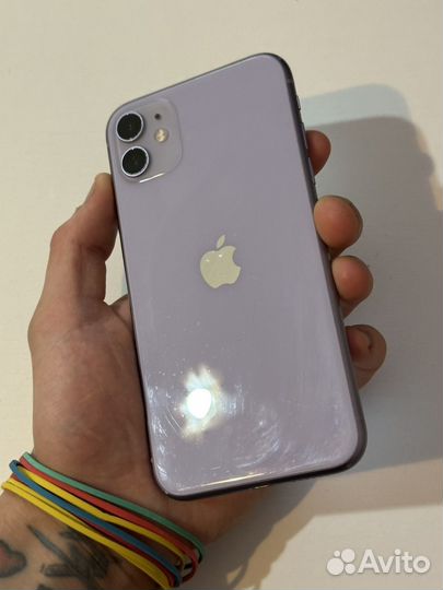 iPhone 11, 64 ГБ