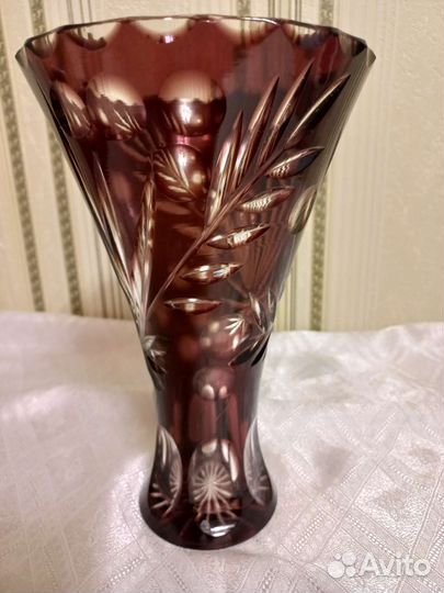 Ваза для цветов цветной хрусталь