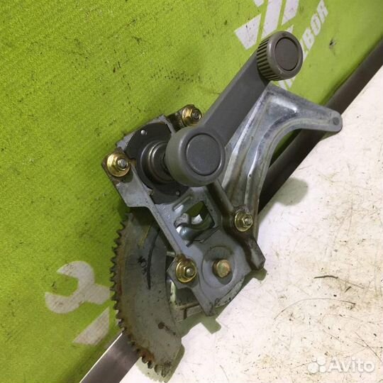 Стеклоподъемник механ. задний левый Киа рио 1