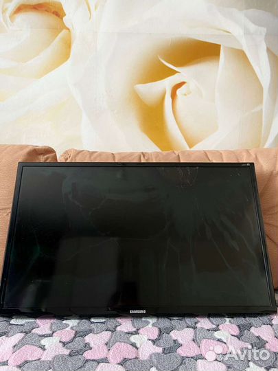 Телевизор samsung
