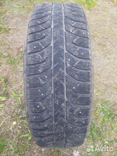 Bridgestone Ice Cruiser 7000 17.5 106B