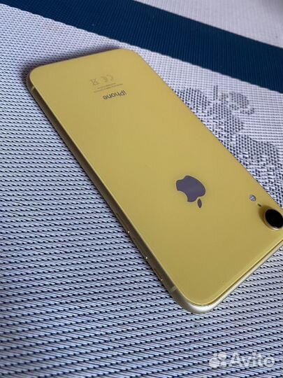 iPhone Xr, 128 ГБ