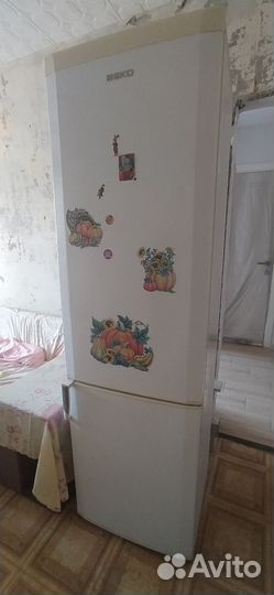 Холодильник бу beko