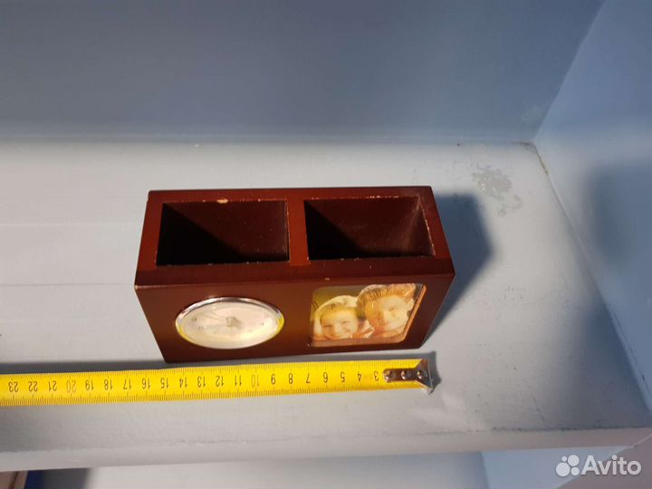 Пенал для канцелярии с часами и фото рамкой