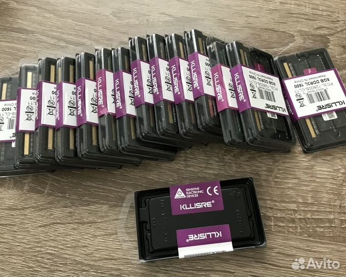 Новый. 8Гб DDR3L soddim 8Gb (несколько)