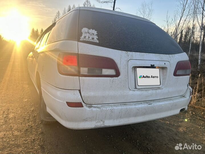 Nissan Expert 1.8 AT, 2001, 320 000 км