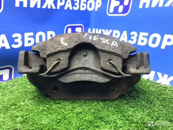 Суппорт передний левый Ford Fiesta MK5 1.4 fxja