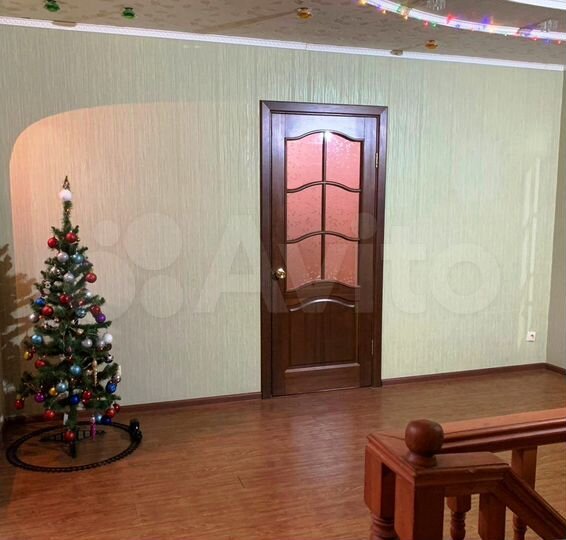 Дом 248,2 м² на участке 12 сот.