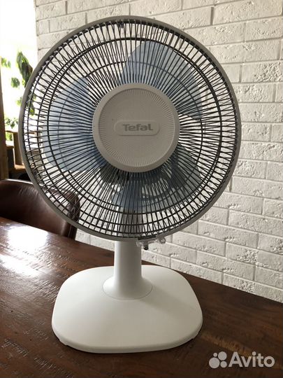 Вентилятор настольный Tefal