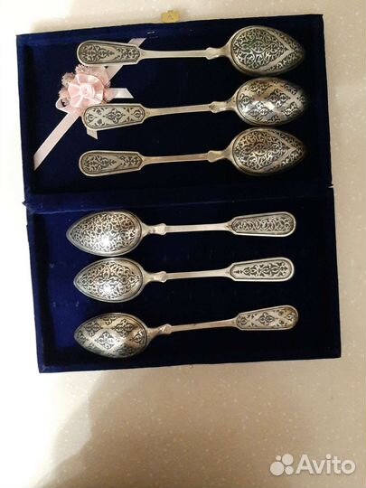 Серебряные столовые ложки