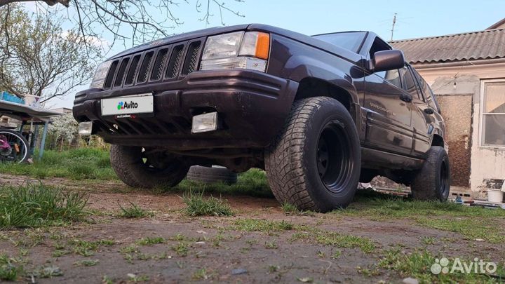 Jeep Grand Cherokee 5.2 AT, 1996, 300 000 км