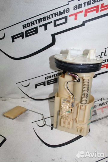 Бензонасос корпус бензонасоса В сборе nissan. tiida latio wingroad. YZ11 ZE11. 1 фишка 4 контакта. 1
