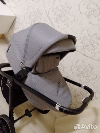 Коляска 2 в 1 luxmom 760