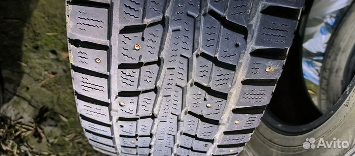 Dunlop SP Winter Ice 07 235/65 R17