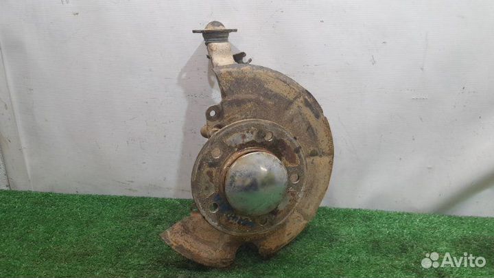 Кулак поворотный передний левый Chevrolet Niva 1.7