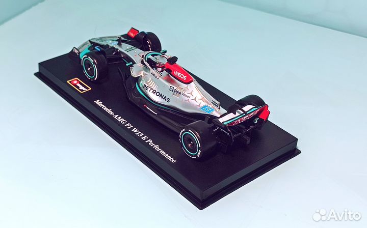 Mercedes-AMG F1 W13 E-Performance #63 F1- 2022 Geo