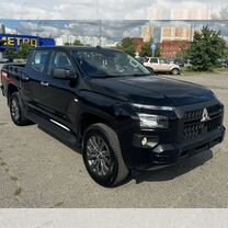 Mitsubishi L200 2.4 AT, 2024, 12 км, с пробегом, цена 4 850 000 руб.