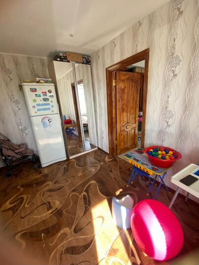 Комната 27,7 м² в 5-к., 4/4 эт.