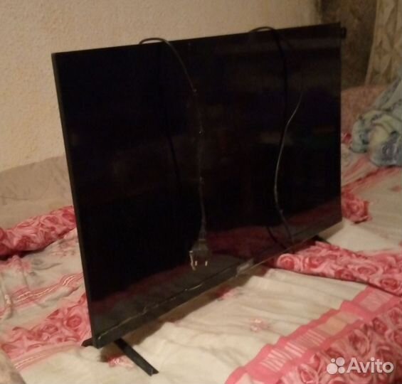 Продаётся смарт-телевизор