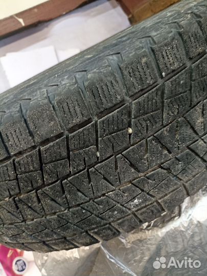 Bridgestone Blizzak DM-V1 225/55 R18