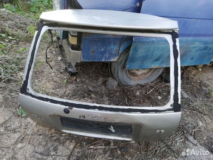 Крышка багажника Киа Рио 1