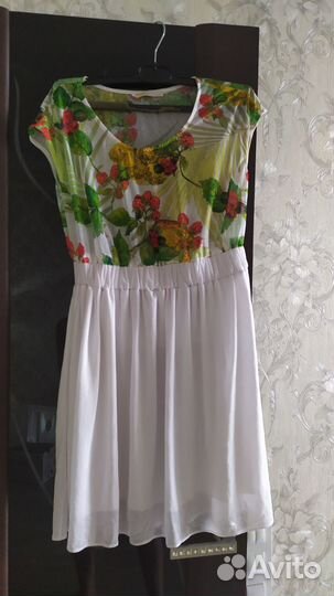 Отдам женские вещи