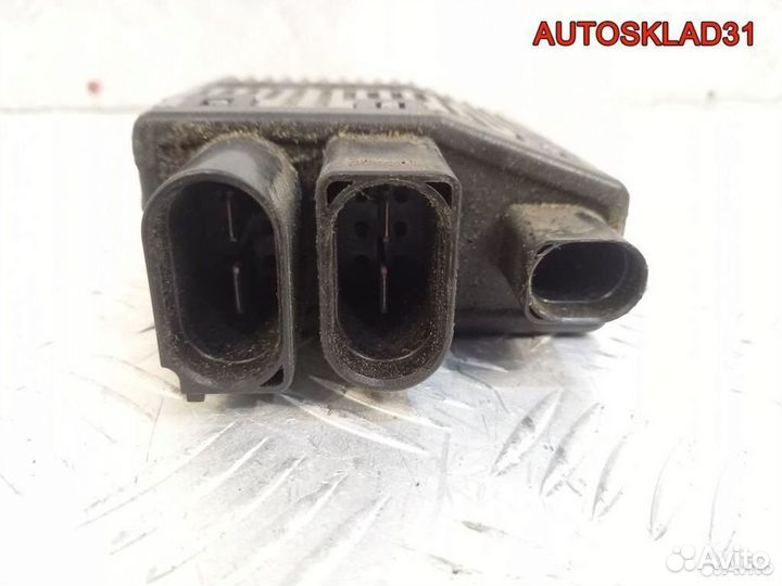Блок управления вентилятором Passat B5 3B0919506