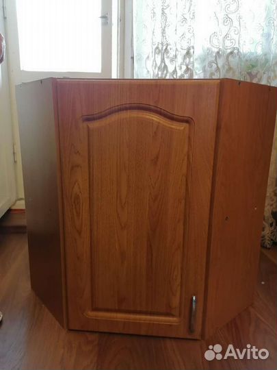 Полка угловая