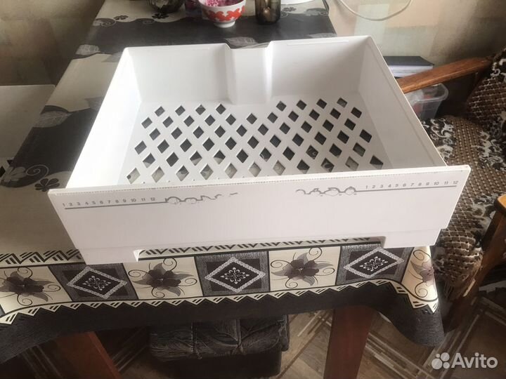 Пластиковый ящик бу