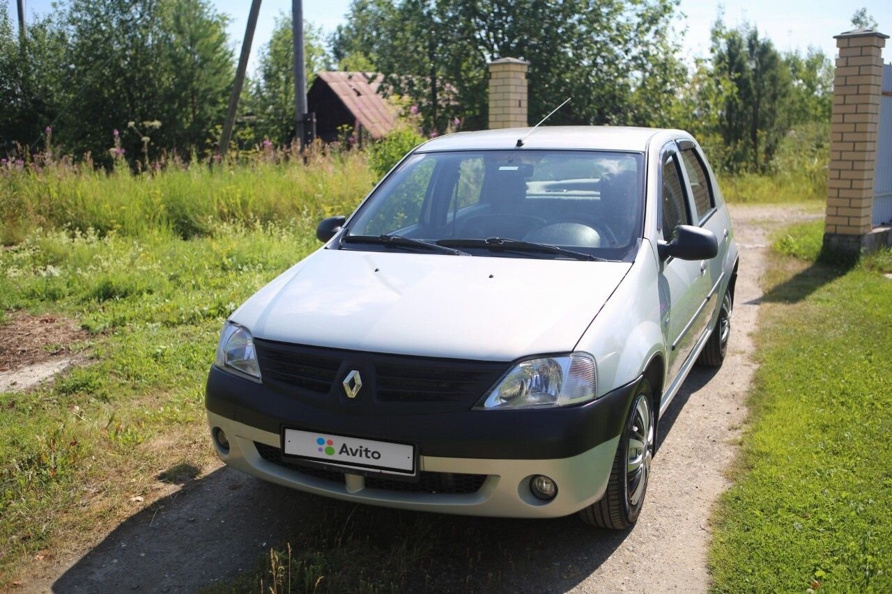 Renault Logan: фото владельца