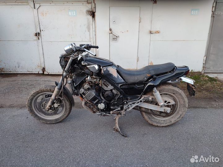 Yamaha fzx750 в разбор на запчасти