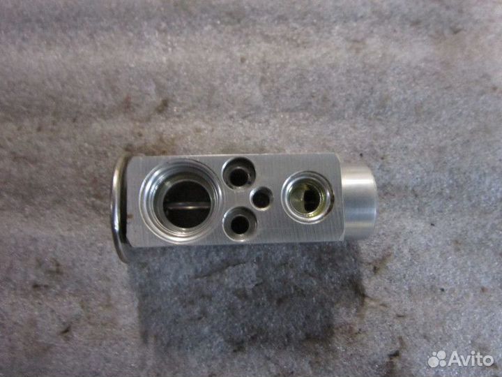 Клапан кондиционера Chery Vortex Tingo 2010-2014,T