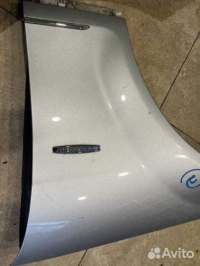 Крылья на Мерседес w204 до ресст