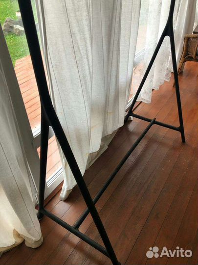 Вешалка для одежды напольная