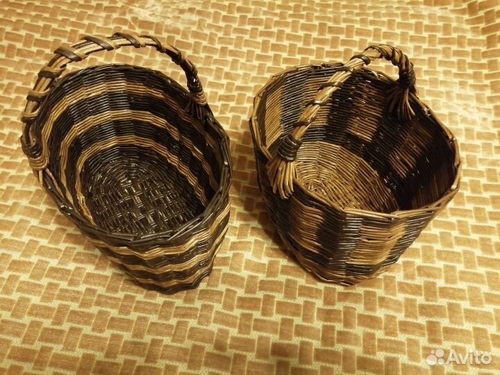 Корзина плетеная из бумажной лозы