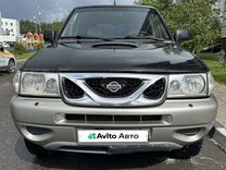 Nissan Terrano II 2.4 MT, 2001, 220 000 км, с пробегом, цена 590 000 руб.