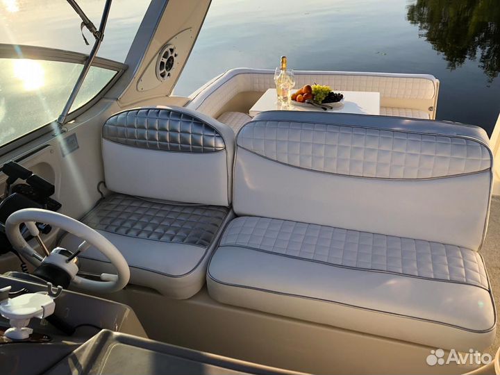 Праздники / прогулки /фотосессии на круизной яхте