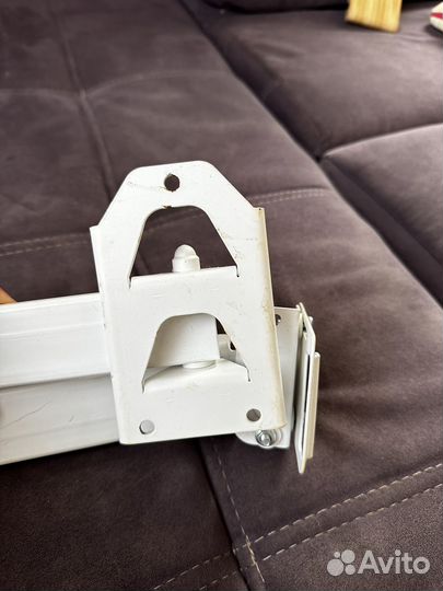 Кронштейн для телевизора на стену