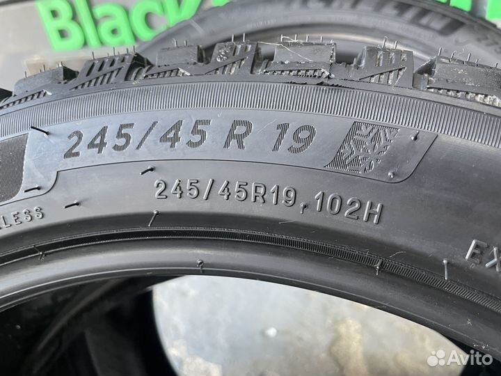 Michelin X-Ice North 4 245/45 R19 и 275/40 R19 102H