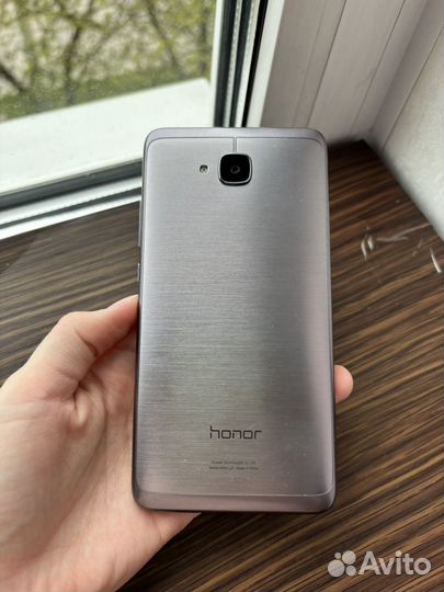 HONOR 5C, 2/16 ГБ