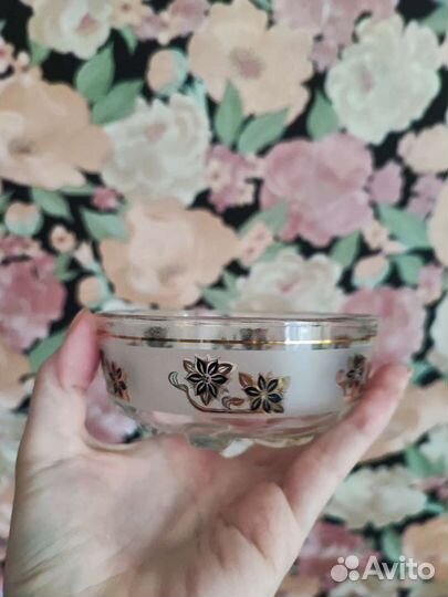 Десертная чашка,пиала (посуда)