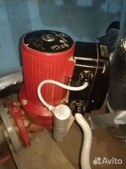 Насос Grundfos UPS 32-60F 220v