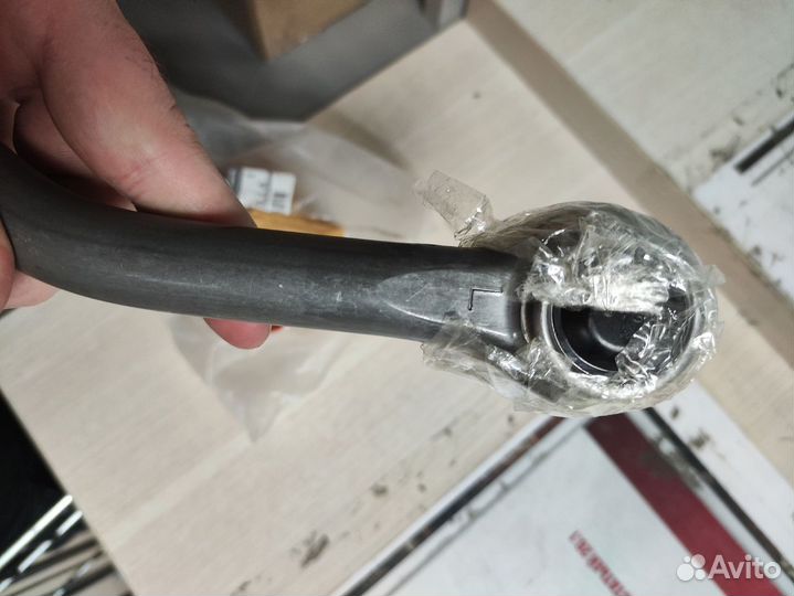 Наконечник рулевой Nissan D8640-1AA1A