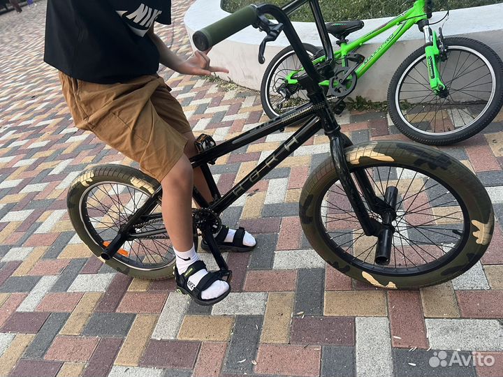 Трюковой велосипед BMX бу