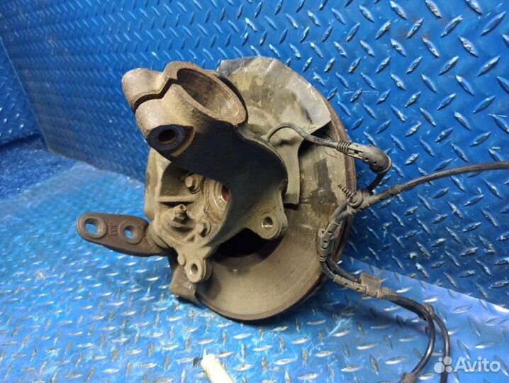 Кулак ступица передний левый Mini Cooper R56