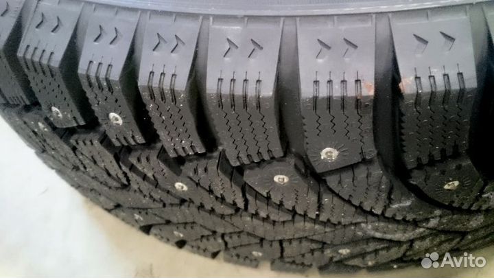 Formula Ice 225/45 R17 94T