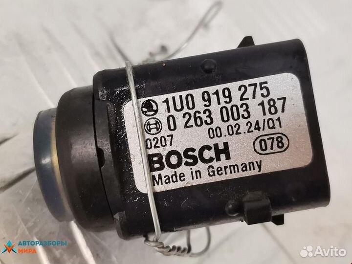 Датчик парктроника Skoda Octavia (A4) 2000