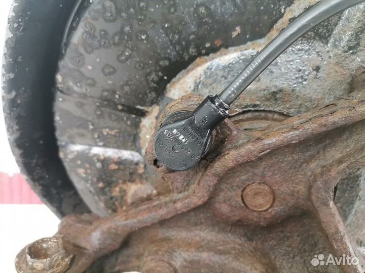 Кулак задний левый для Audi A4 B6 8E0505431AQ